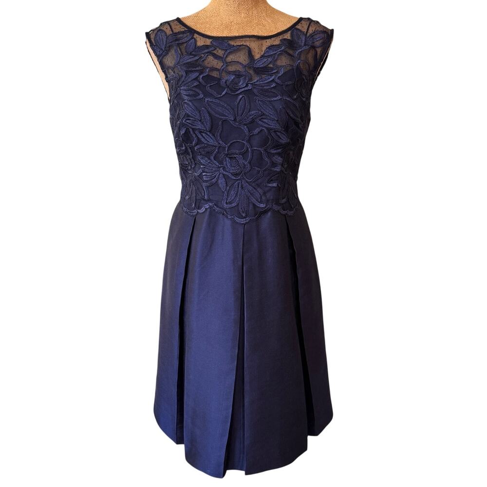 Kay Unger Lace Trimmed Cocktail Party Dress Size 6 Pleated Skirt Blue Black Tie - Picture 3 of 14